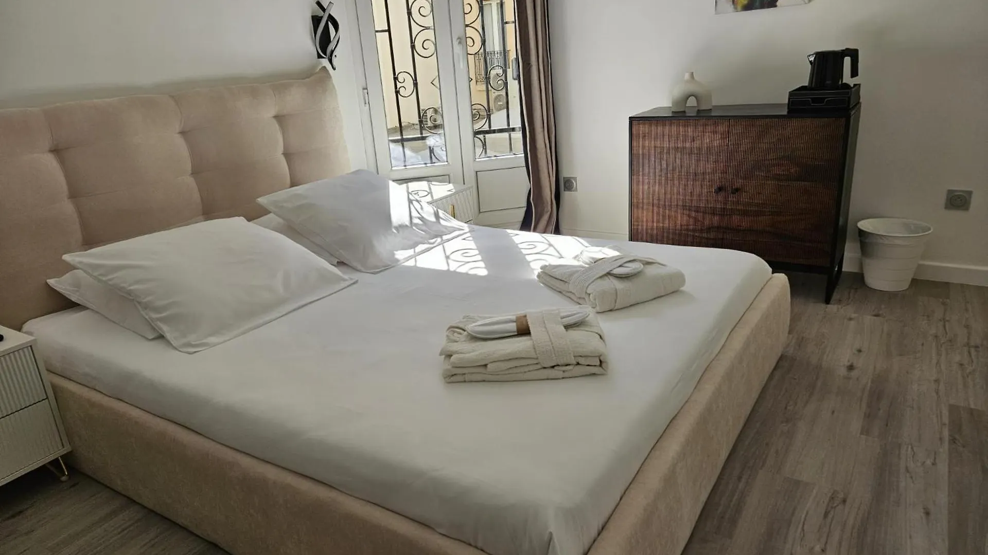 Villa Berlioz Nice 2*,  France